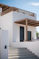 Athina Milos Suites