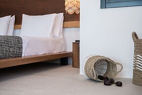 Athina Milos Suites