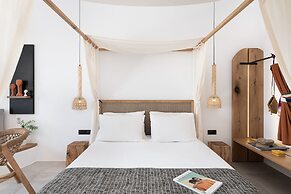 Athina Milos Suites