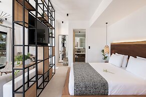 Athina Milos Suites