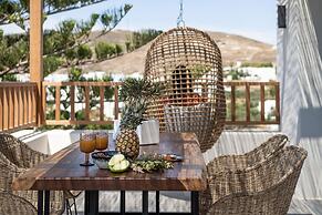 Athina Milos Suites