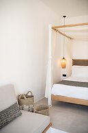 Athina Milos Suites