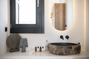 Athina Milos Suites