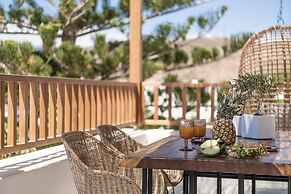 Athina Milos Suites