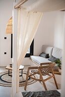 Athina Milos Suites