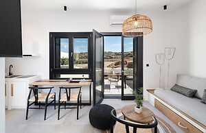 Athina Milos Suites