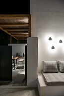 Athina Milos Suites