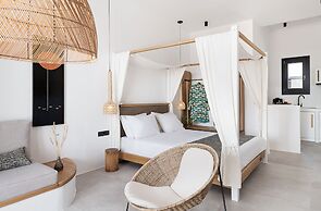 Athina Milos Suites
