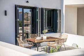 Athina Milos Suites