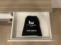 Thana Wisut Hotel