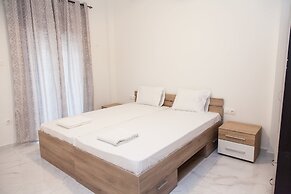 3 bedroom apartment at Koridallos square