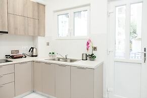 3 bedroom apartment at Koridallos square