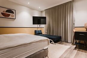 The Seven Seas Tel Aviv