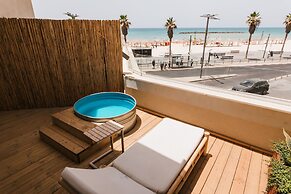 The Seven Seas Tel Aviv