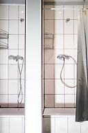 Cinnamon Sally Backpackers Hostel