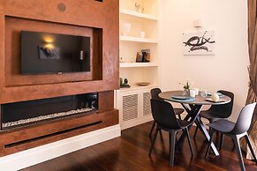 AD MAIORA Boutique Suite