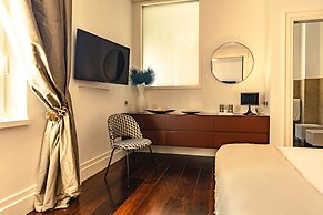 AD MAIORA Boutique Suite