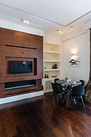 AD MAIORA Boutique Suite