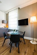 AD MAIORA Boutique Suite