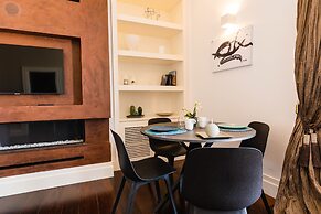 AD MAIORA Boutique Suite