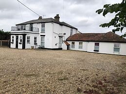 OYO Watton Vibe Hotel