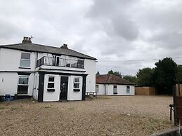 OYO Watton Vibe Hotel