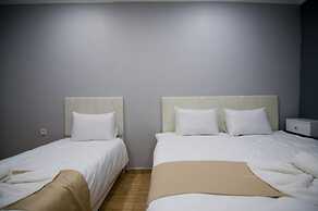 Istanbul Palace Hotel