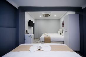 Istanbul Palace Hotel