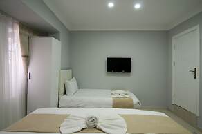 Istanbul Palace Hotel