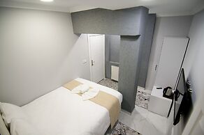 Istanbul Palace Hotel