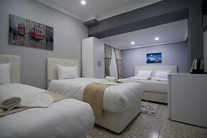 Istanbul Palace Hotel