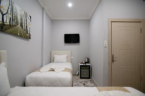 Istanbul Palace Hotel