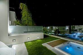 GM Luxury Suites & Spa