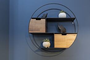 Elliot Oliver - Luxury 2 Bedroom Regency Apartment With Parking & EV C