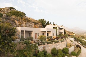 Villa Stella Suites