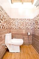 Oak N Pine by Dumnu Homes