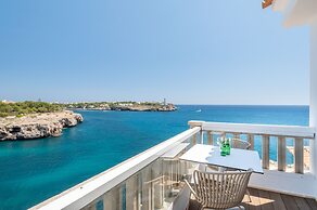 Orange Colom Seaside Apartments