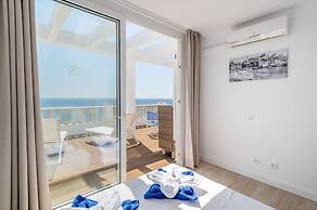 Orange Colom Seaside Apartments