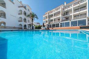 Orange Colom Seaside Apartments