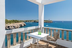 Orange Colom Seaside Apartments