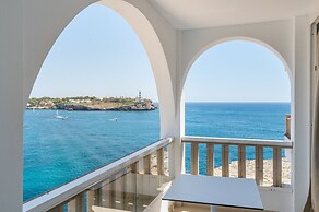 Orange Colom Seaside Apartments