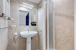 MARCHE 54 SUITES - ROMA CITY CENTER - lt