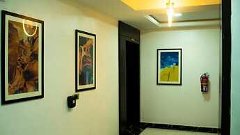 247 Luxury Hotel & Apartment Ajah