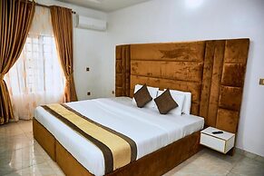 247 Luxury Hotel & Apartment Ajah