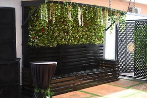 247 Luxury Hotel & Apartment Ajah