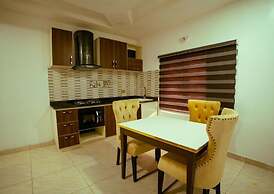 247 Luxury Hotel & Apartment Ajah