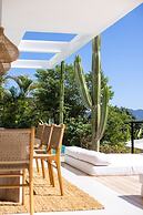 Villa McQueen Ocean View