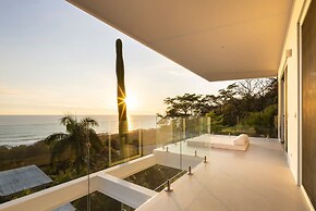 Villa McQueen Ocean View