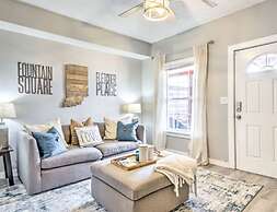Urban Chic Townhome Near Downtown