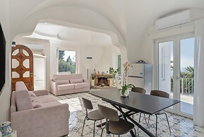 Villa Azzurra - by Elite Villas